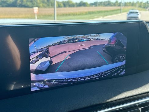 New 2026 Nissan Armada SV image 16