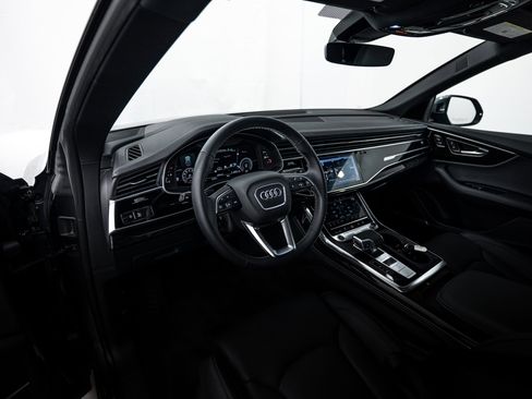 Certified 2025 Audi Q8 Prestige w/ Prestige Package image 10
