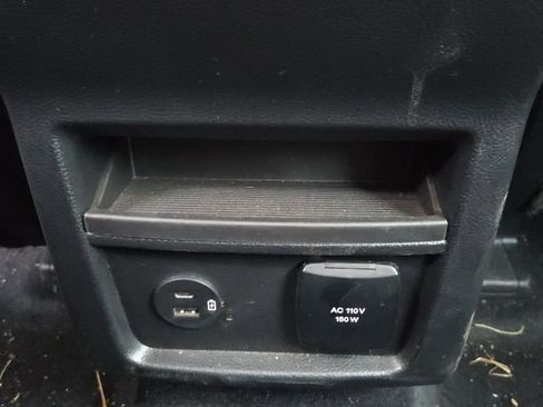 Used 2022 Ford Edge ST-Line w/ Class II Trailer Tow Package image 21