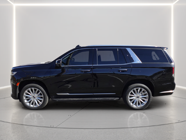 Used 2024 Cadillac Escalade Premium Luxury AWD/4WD image 2
