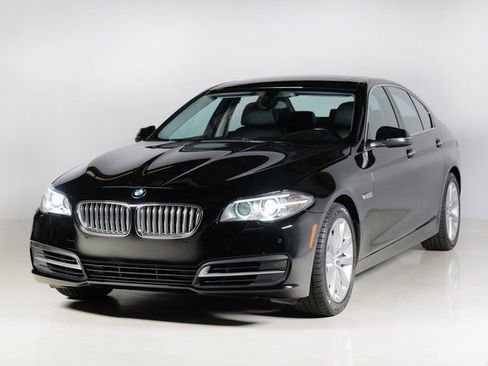 Used 2014 BMW 550i Sedan image 30