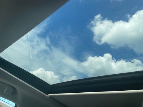 Used 2016 Nissan Rogue SL image 20