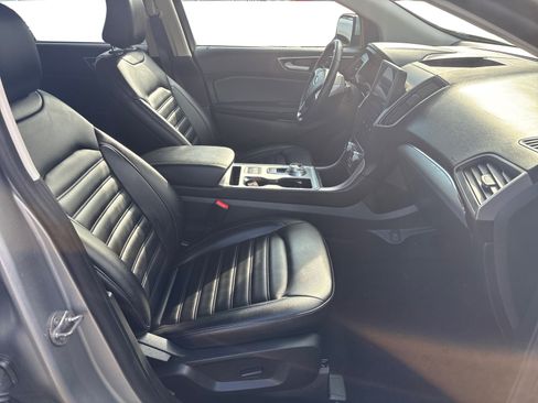 Used 2022 Ford Edge SEL image 19
