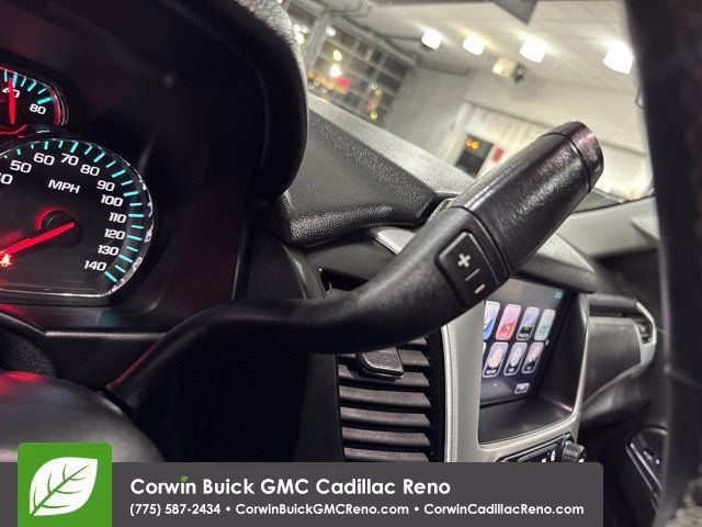 Used 2017 GMC Yukon XL SLT w/ Open Road Package AWD/4WD image 30