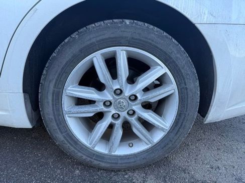 Used 2014 Toyota Avalon XLE Touring image 6