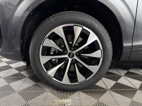 New 2026 Audi Q3 quattro 2.0T AWD/4WD image 10