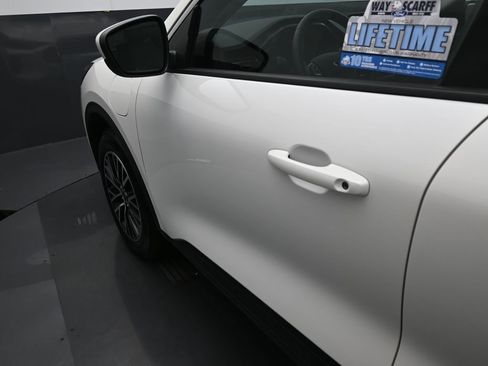 New 2024 Ford Escape SE FWD image 26