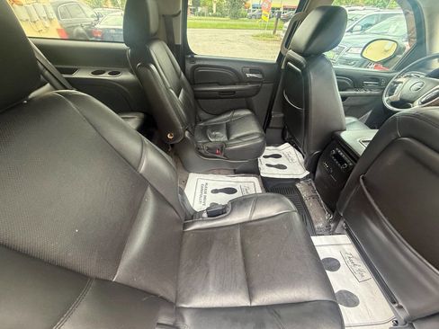 Used 2012 GMC Yukon XL Denali image 10