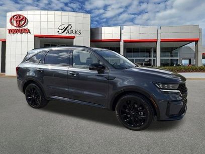 Used 2023 Kia Sorento SX