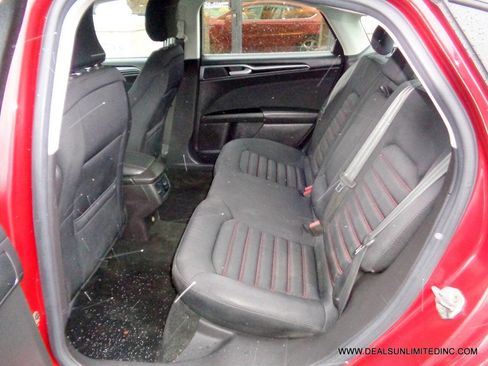 Used 2016 Ford Fusion SE w/ Equipment Group 201A image 15