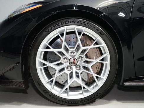 Used 2026 Chevrolet Corvette ZR1X AWD/4WD image 46