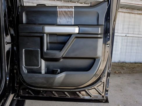 Used 2019 Ford F250 Lariat w/ Lariat Ultimate Package image 47