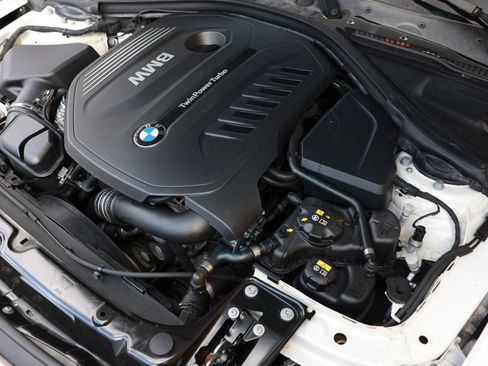 Used 2017 BMW 340i Sedan image 57