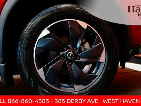 Certified 2024 Nissan Rogue SV w/ SV Premium Package AWD/4WD image 90