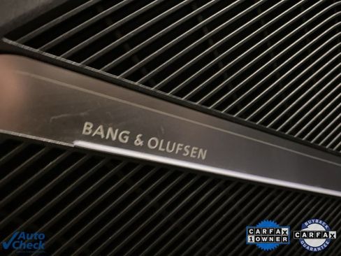 Used 2023 Audi SQ5 Premium Plus w/ Premium Plus Package image 34