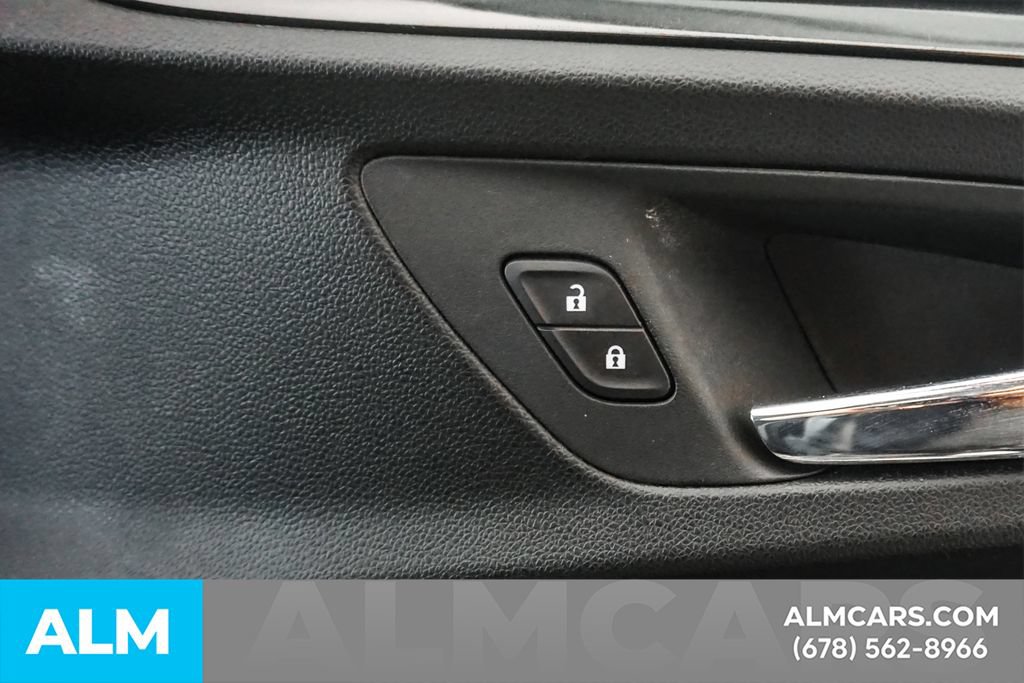 Used 2023 Chevrolet TrailBlazer LT FWD image 44