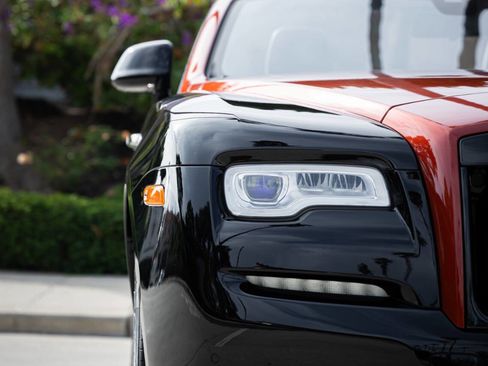 Used 2019 Rolls-Royce Dawn image 20