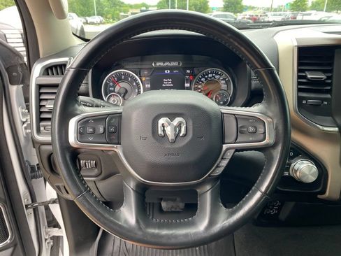 Used 2022 RAM 1500 Laramie AWD/4WD image 13