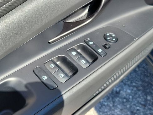 Used 2026 Hyundai Elantra Sport w/ Cargo Package image 15