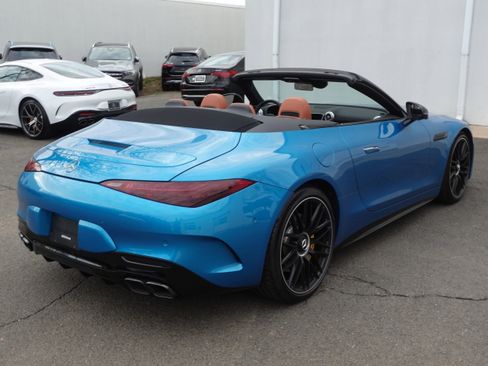 Used 2022 Mercedes-Benz SL 63 AMG 4MATIC image 4