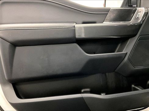 Used 2022 Ford F150 XLT w/ Equipment Group 302A High image 22