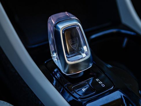 New 2026 Volvo XC40 B5 Plus w/ Protection Package Premier image 23