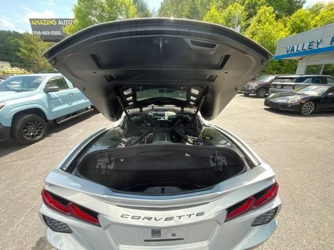 Used 2021 Chevrolet Corvette Stingray Premium Cpe w/ Z51 Performance Package RWD image 39