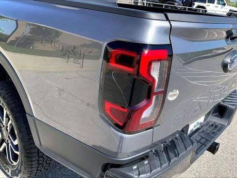 Used 2025 Ford Ranger Lariat w/ Advanced Towing Package AWD/4WD image 27