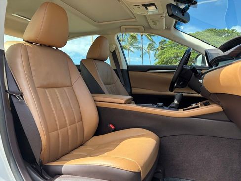 Used 2016 Lexus ES 350 FWD image 9