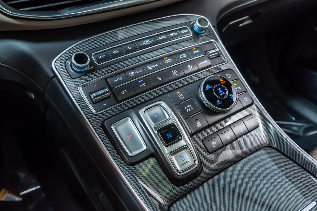 Used 2023 Hyundai Santa Fe Limited AWD/4WD image 19