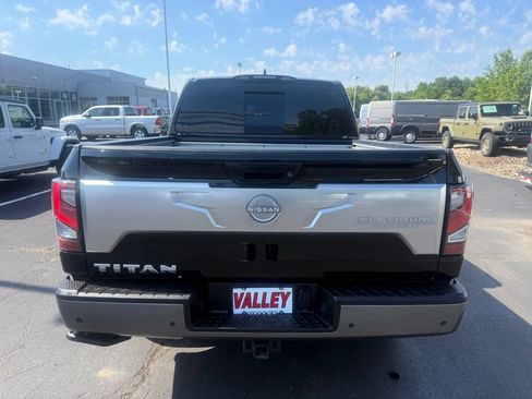 Used 2024 Nissan Titan Platinum Reserve w/ Moonroof Package RWD image 4