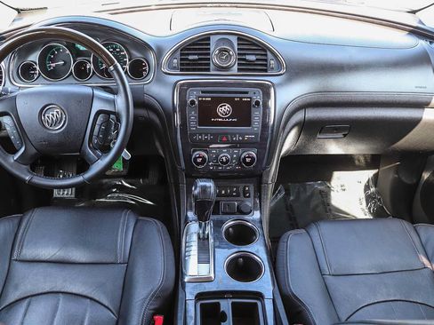 Used 2017 Buick Enclave Premium FWD image 11