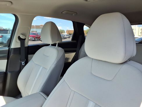 Certified 2025 Hyundai Tucson SEL FWD image 17