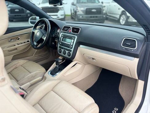 Used 2007 Volkswagen Eos 2.0T image 13