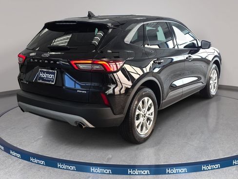 Certified 2023 Ford Escape Active AWD/4WD image 5