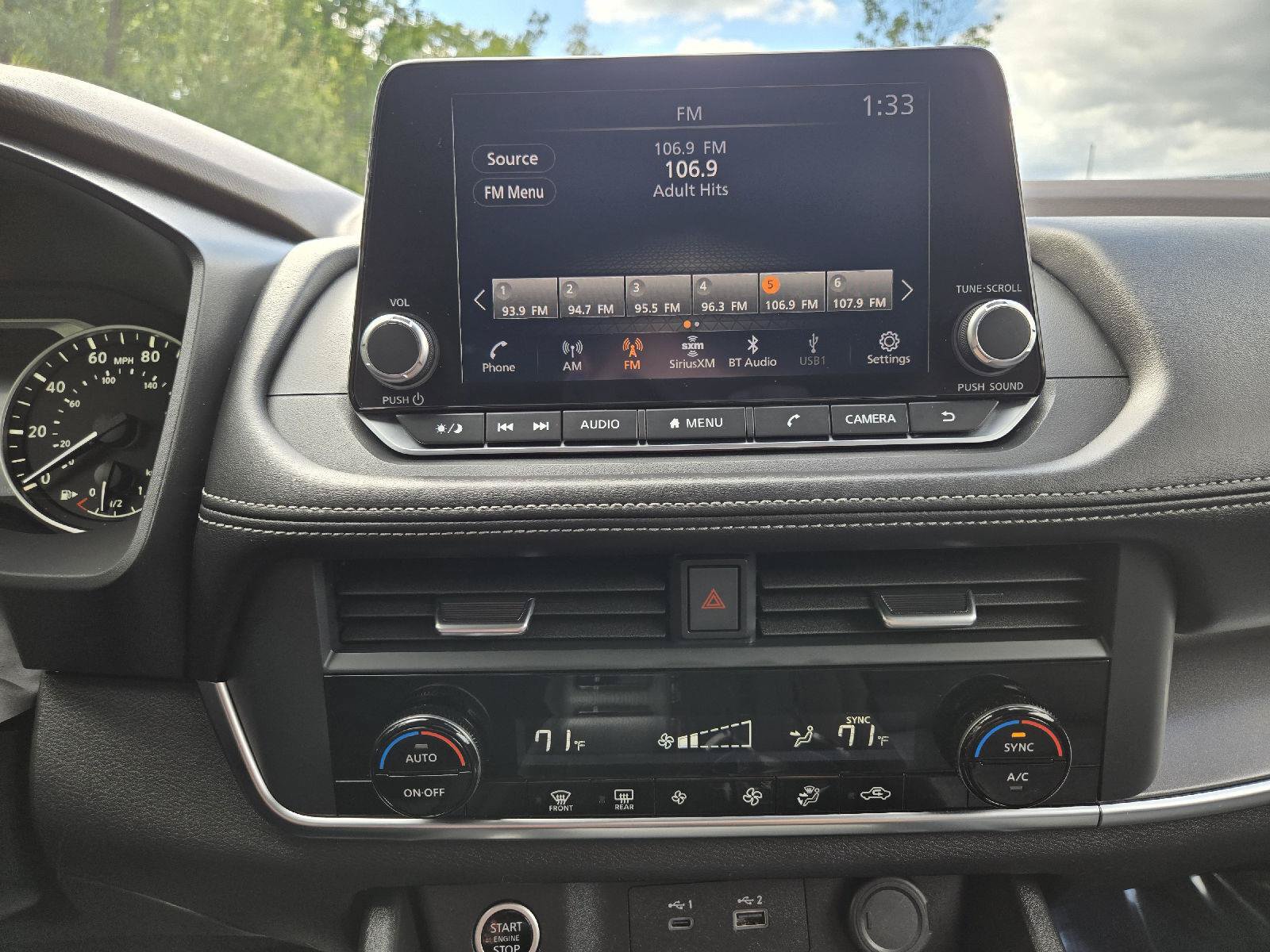 Used 2023 Nissan Rogue SV AWD/4WD image 18