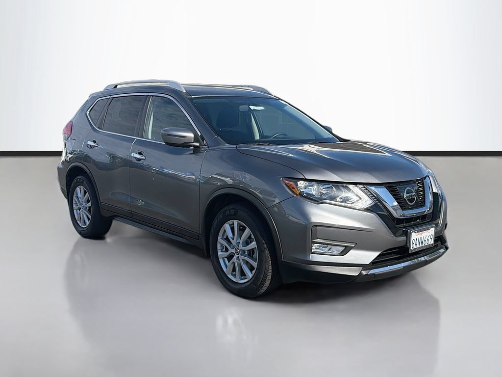 Used 2017 Nissan Rogue SV FWD image 3