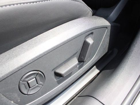 Used 2026 Audi A6 Premium Plus w/ Premium Plus Package AWD/4WD image 3