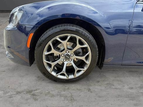 Used 2016 Chrysler 300 S RWD image 43
