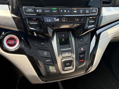 Used 2023 Honda Odyssey Touring image 24