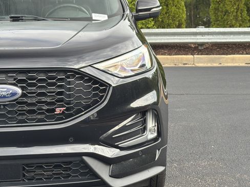 Used 2020 Ford Edge ST w/ Equipment Group 401A AWD/4WD image 20