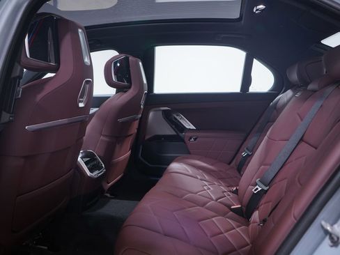 New 2026 BMW i7 eDrive50 w/ M Sport Package image 9