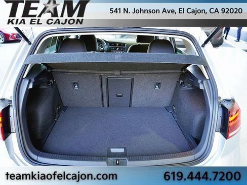 Used 2019 Volkswagen e-Golf SE w/ Driver Assistance Package image 13