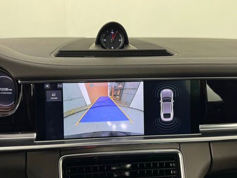 Used 2019 Porsche Panamera 4 AWD/4WD image 26