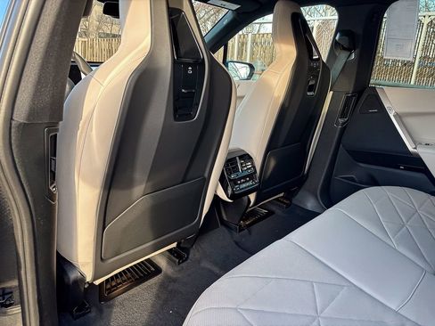 Used 2026 BMW iX xDrive60 image 29