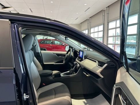 New 2025 Toyota RAV4 XLE image 21