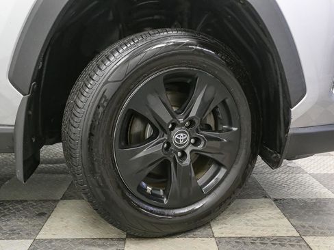 Used 2019 Toyota RAV4 XLE w/ All Weather Liner Package image 15