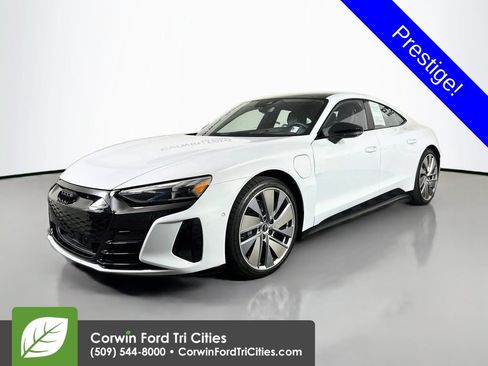 Used 2022 Audi e-tron GT Prestige w/ Prestige Package AWD/4WD image 4