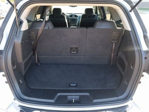 Used 2017 Buick Enclave Leather image 31