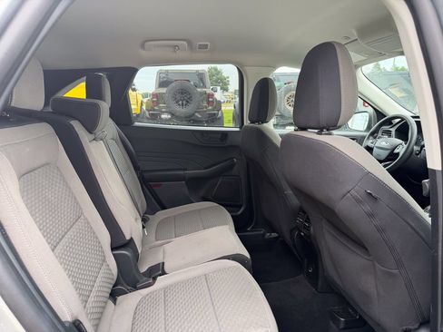 Used 2022 Ford Escape SE w/ Convenience Package AWD/4WD image 19